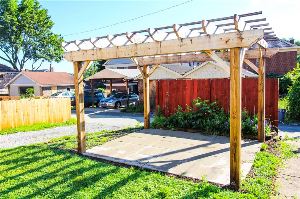 53 Oakwood Road Pittsburgh, PA 15205 - Photo 21 of 21 Pergola