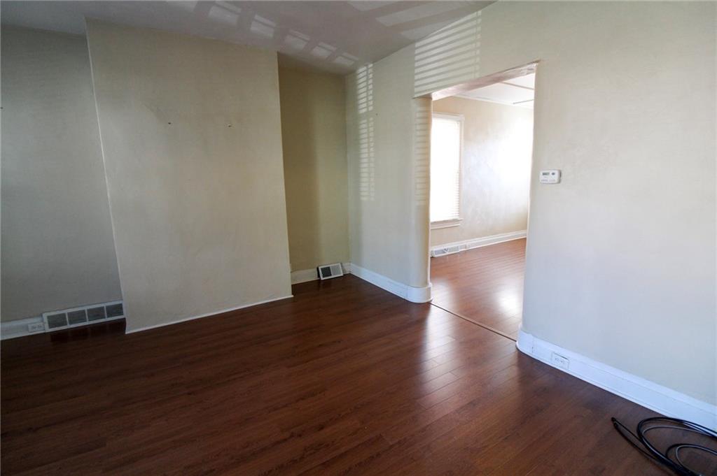 53 Oakwood Road Pittsburgh, PA 15205 - Photo 6 of 21 Living room leading into your dining room