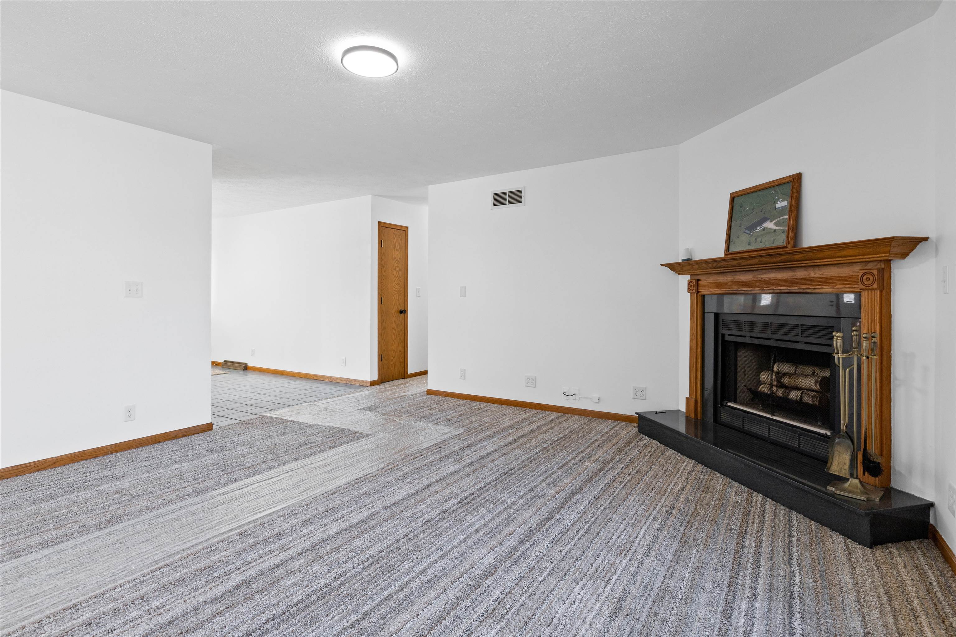 6859 Fitzgerald Road Rockford, IL 61102 - Photo 12 of 55