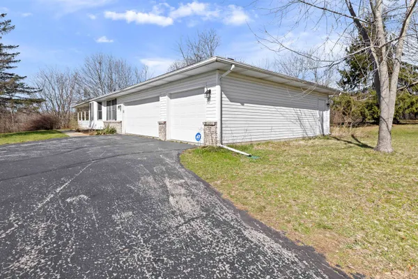 $449,900 | 6859 Fitzgerald Road, Rockford, IL 61102