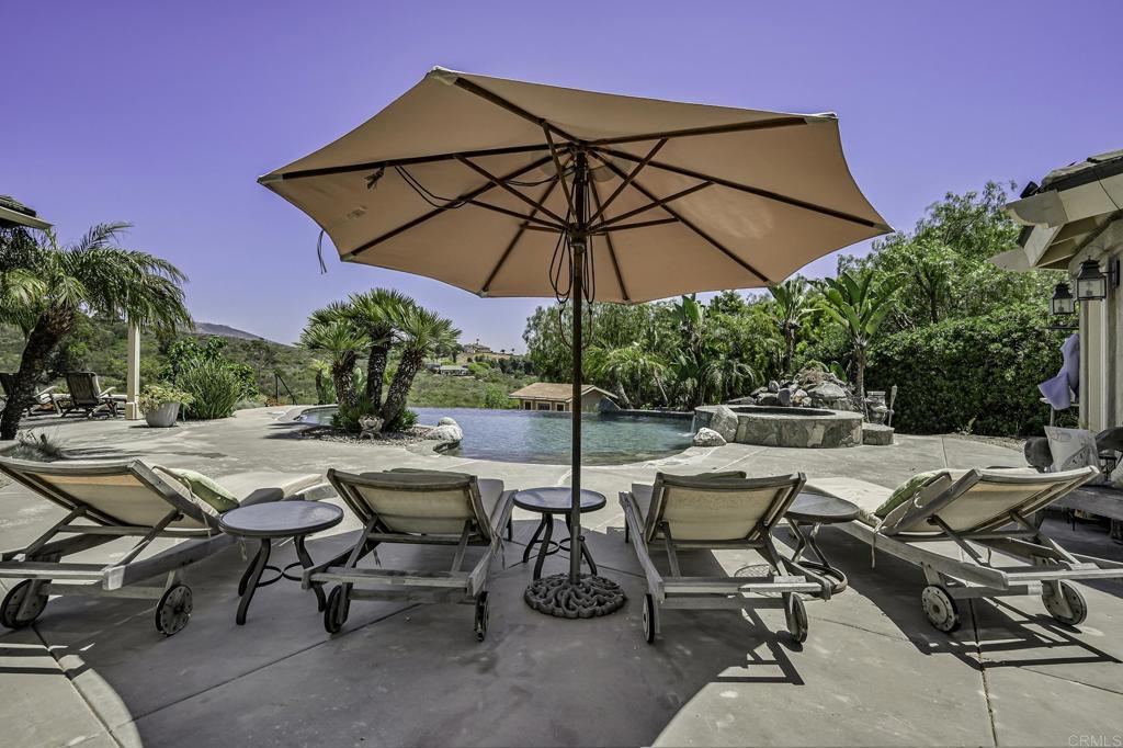 405 Bridoon Terrace Encinitas, CA 92024 - Photo 18 of 27