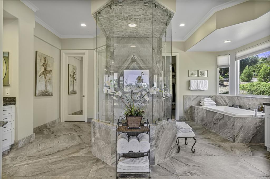 405 Bridoon Terrace Encinitas, CA 92024 - Photo 9 of 27