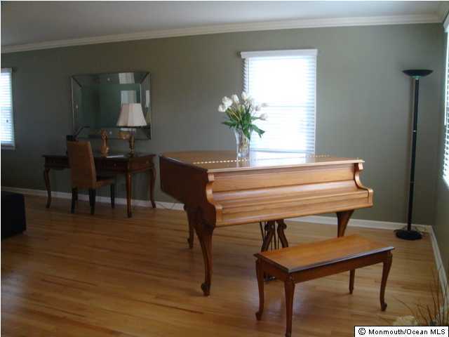 122 Lancaster Road Freehold, NJ 07728 - Photo 3 of 3 Additional Photo