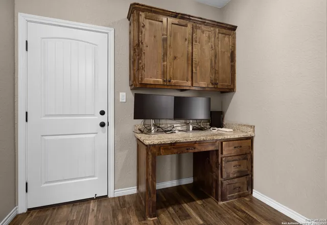 $464,900 | 192 Great Oaks Boulevard, La Vernia, TX 78121