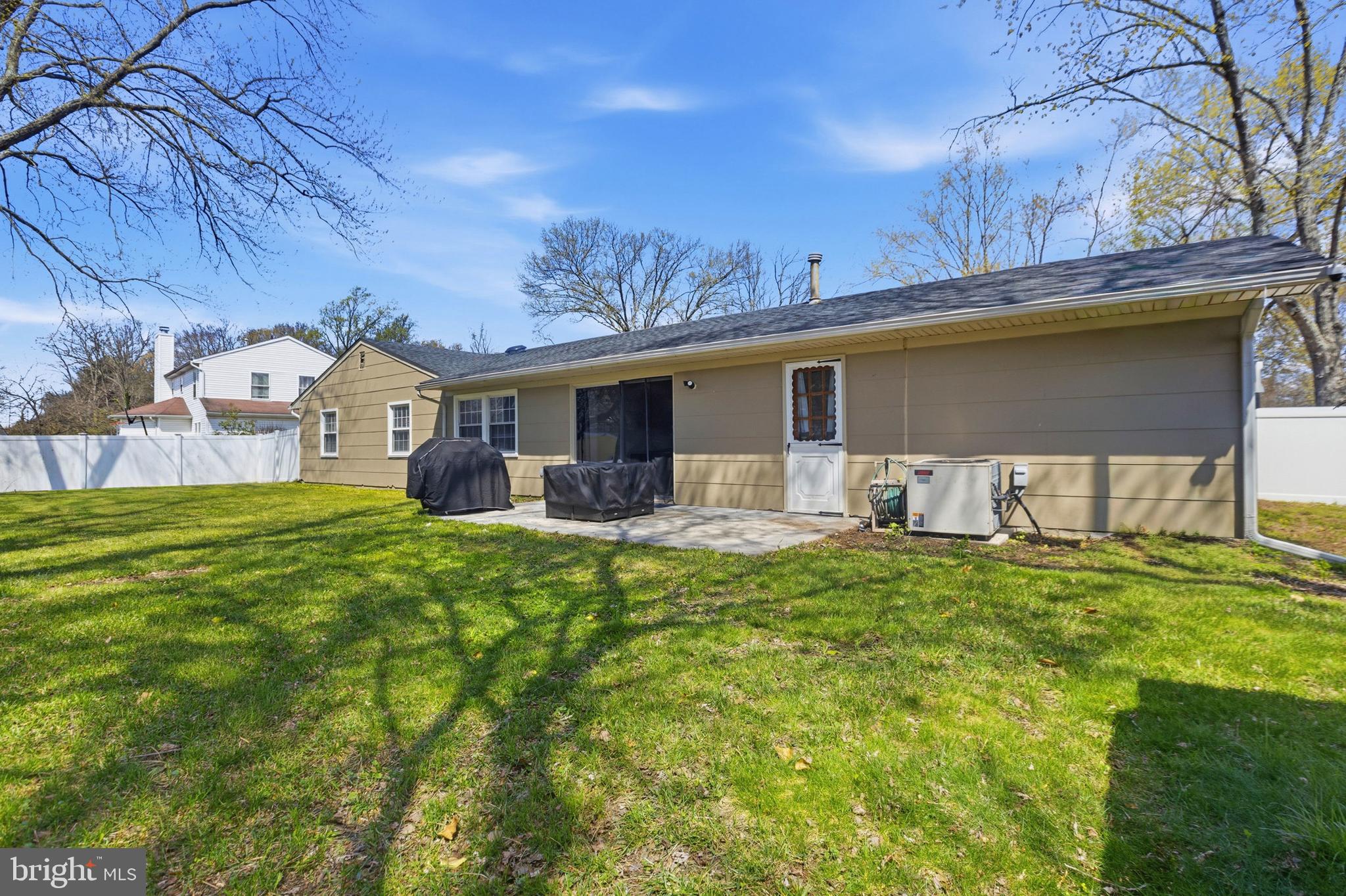 15 Club Ridge Lane Willingboro, NJ 08046 - Photo 38 of 62
