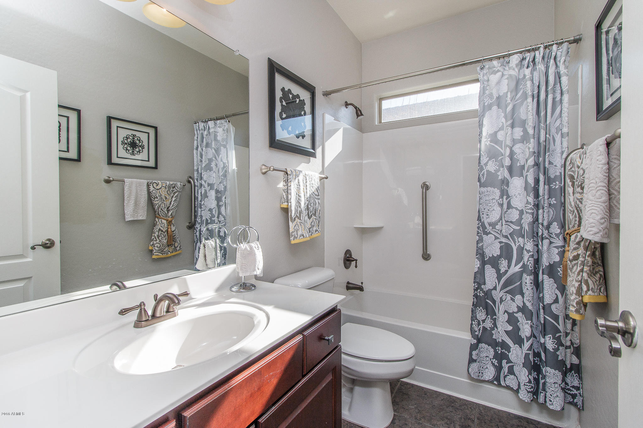2636 East Jj Ranch Road Phoenix, AZ 85024 - Photo 36 of 39 36) BATHROOM 3 DOWNSTAIRS