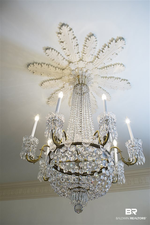 55 McGregor Avenue Mobile, AL 36608 - Photo 11 of 50 Exquisite Chandelier