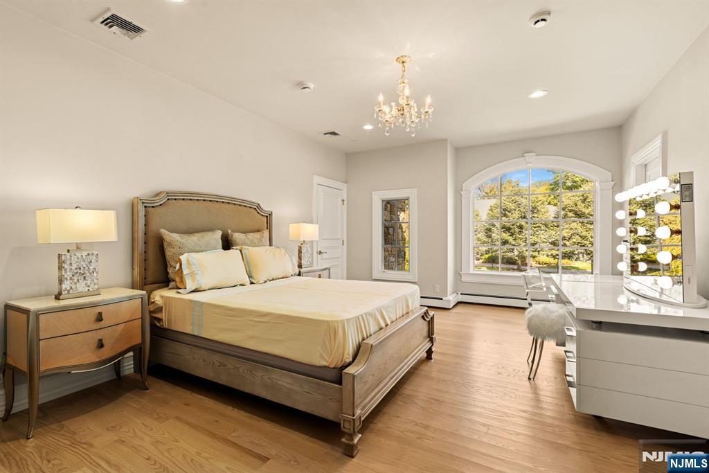 23 Hunter Ridge Woodcliff Lake, NJ 07677 - Photo 33 of 49