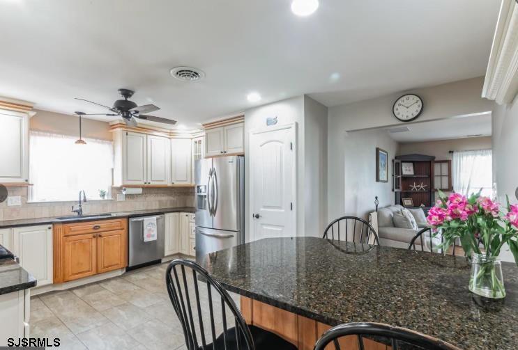 12 Fresh Spring Cove Somers Point, NJ 08244 - Photo 11 of 33 Gallery Image 11