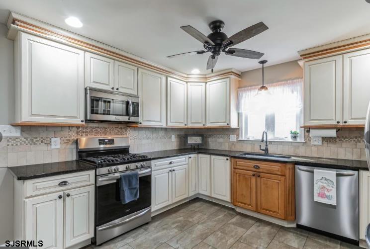 12 Fresh Spring Cove Somers Point, NJ 08244 - Photo 8 of 33 Gallery Image 8