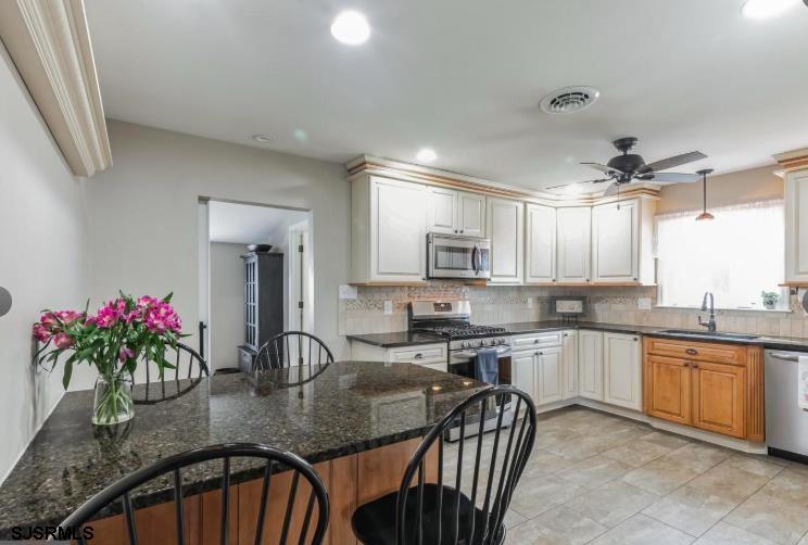 12 Fresh Spring Cove Somers Point, NJ 08244 - Photo 10 of 33 Gallery Image 10