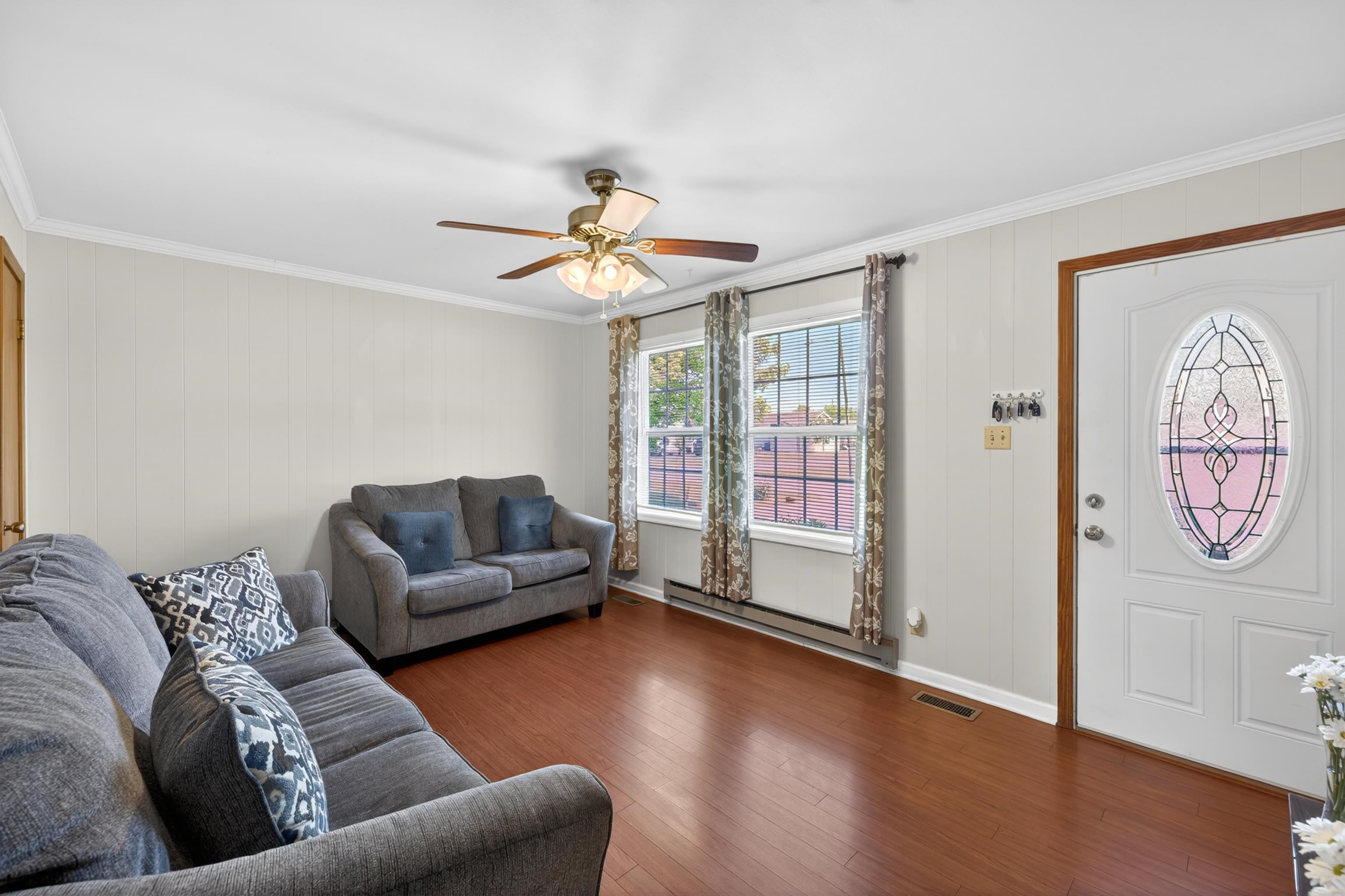 409 13th Street Grottoes, VA 24441 - Photo 2 of 61