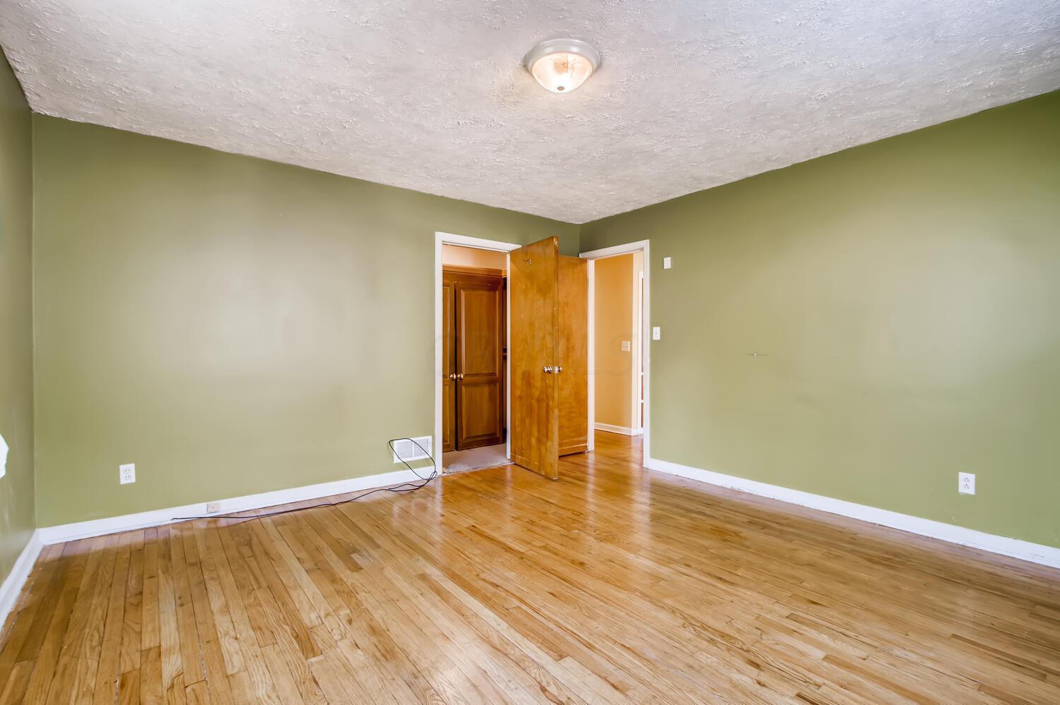1221 Kenwick Road Columbus, OH 43209 - Photo 14 of 26 Gallery Image 14