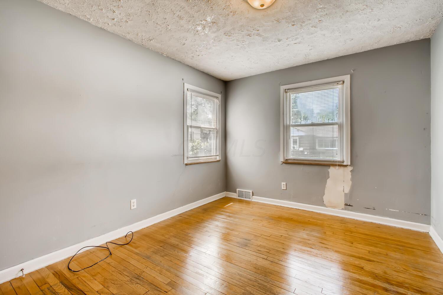 1221 Kenwick Road Columbus, OH 43209 - Photo 15 of 26 Gallery Image 15