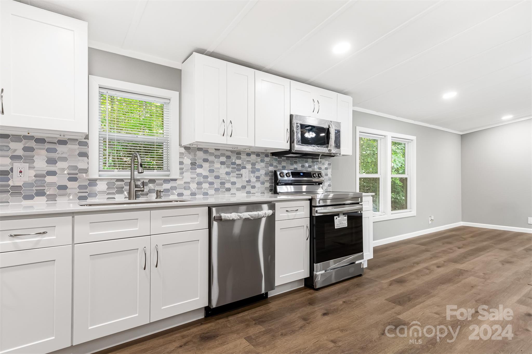 4870 Crystal Creek Road Morganton, NC 28655 - Photo 15 of 36