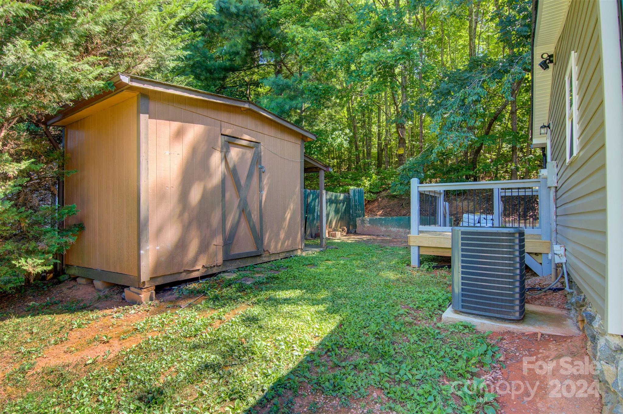 4870 Crystal Creek Road Morganton, NC 28655 - Photo 32 of 36