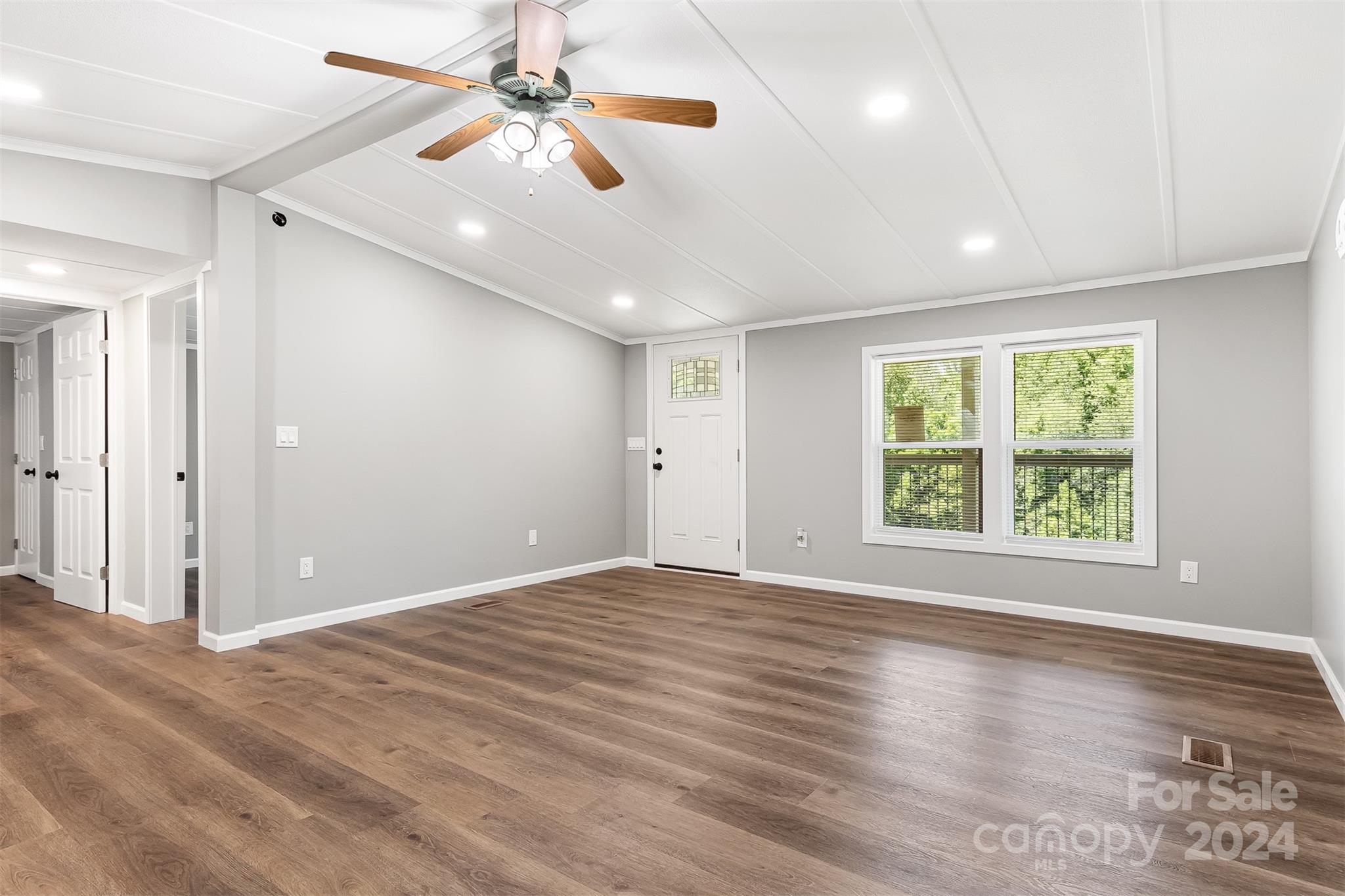 4870 Crystal Creek Road Morganton, NC 28655 - Photo 7 of 36