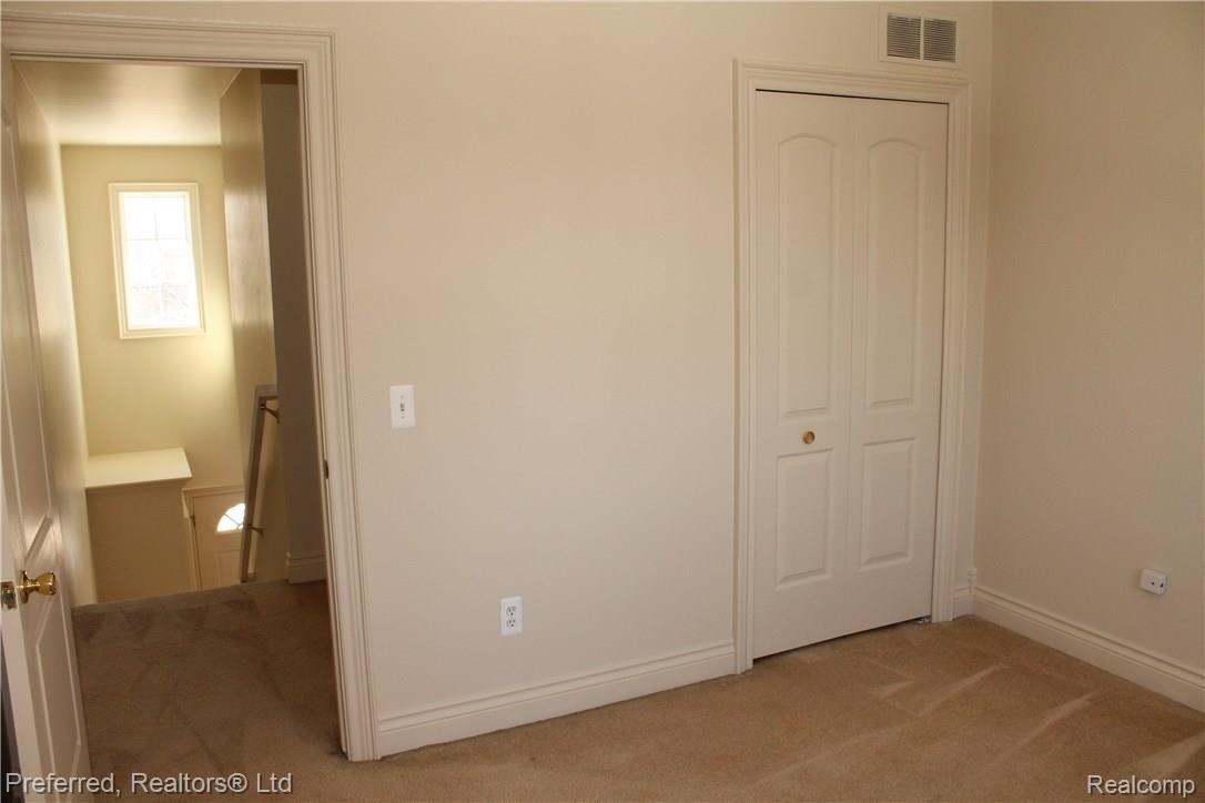1264 North Lilley Road Canton, MI 48187 - Photo 26 of 34 IMG_4535.JPG