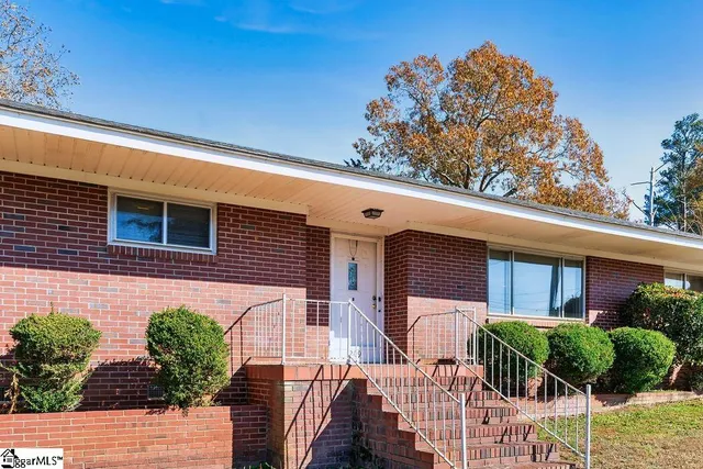 $250,000 | 209 Belvue Drive, Union, SC 29379