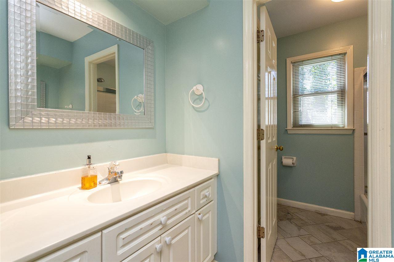 1416 Eden Ridge Circle Birmingham, AL 35244 - Photo 34 of 47