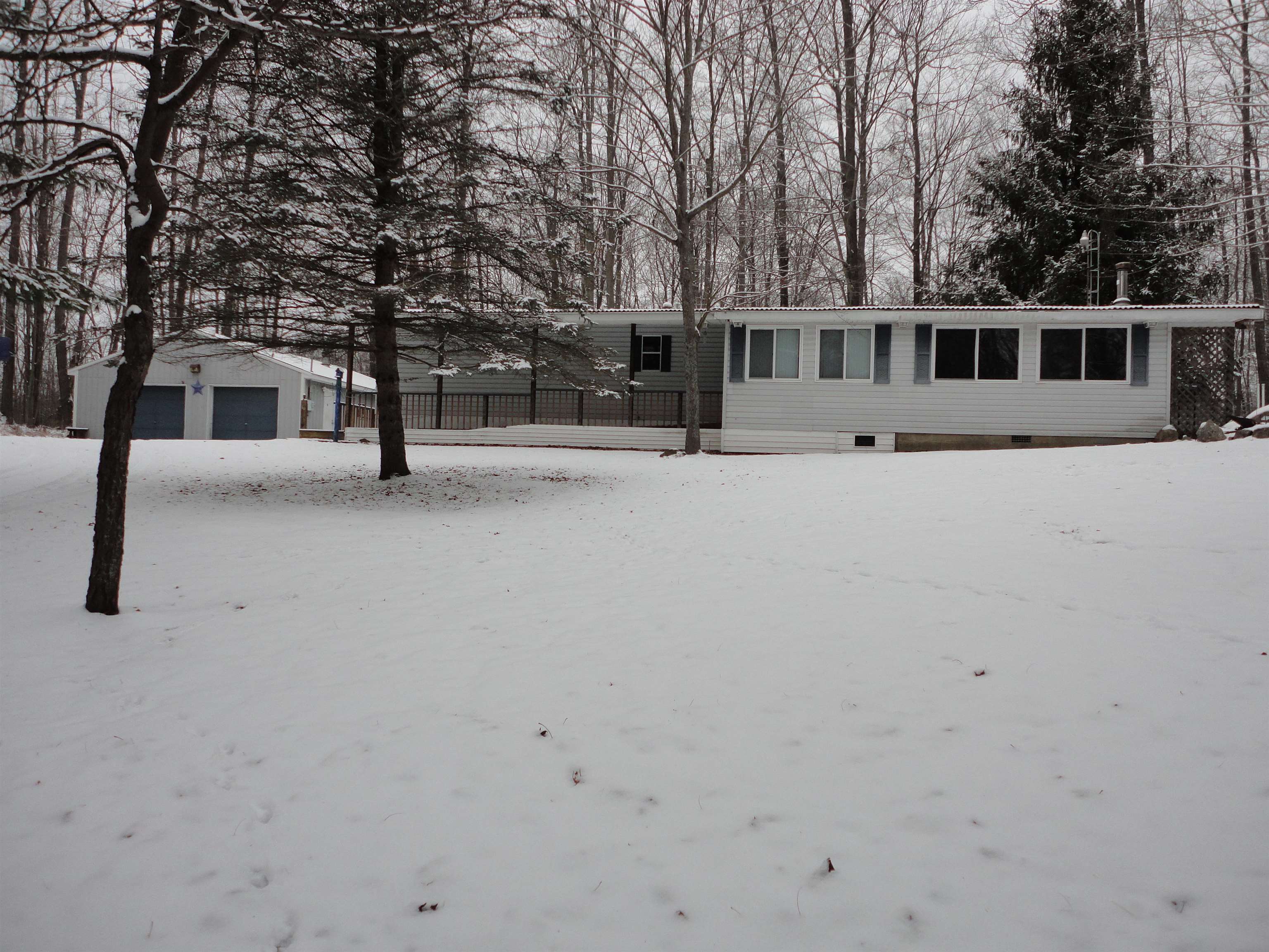 2930 Cedar Road Harrison, MI 48625 - Photo 1 of 35 Gallery Image 1