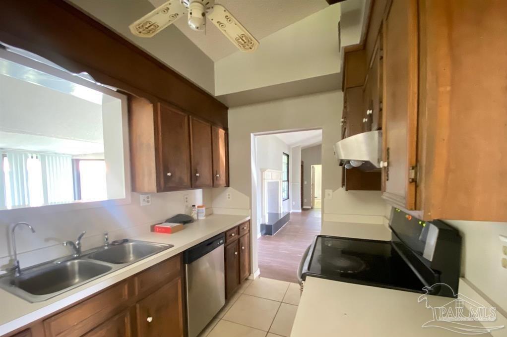 5418 Saufley Field Road Pensacola, FL 32526 - Photo 17 of 46