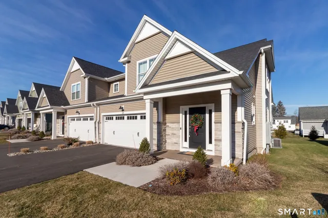 $730,000 | 22 Soderman Way, Cheshire, CT 06410