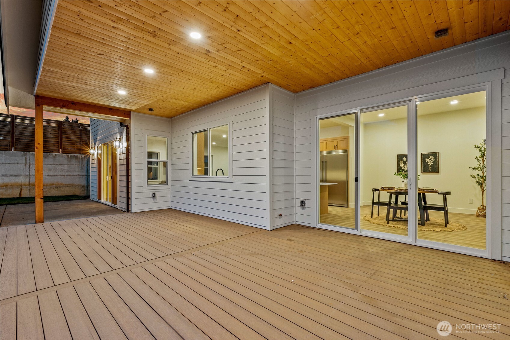 1095 Terrace Drive Lynden, WA 98264 - Photo 33 of 39 a view of livingroom with an empty space