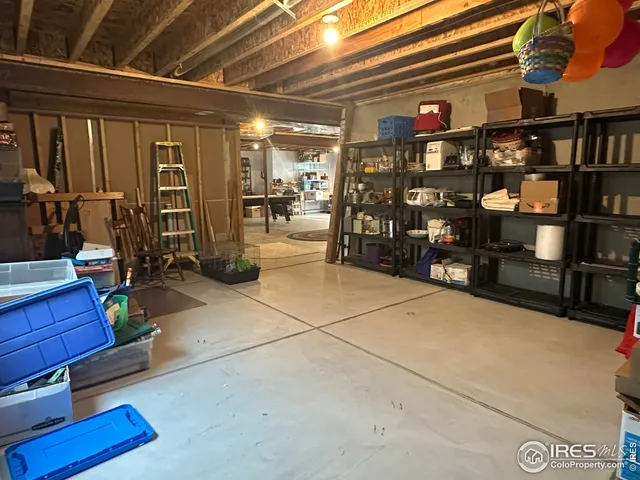 a picture of a counter