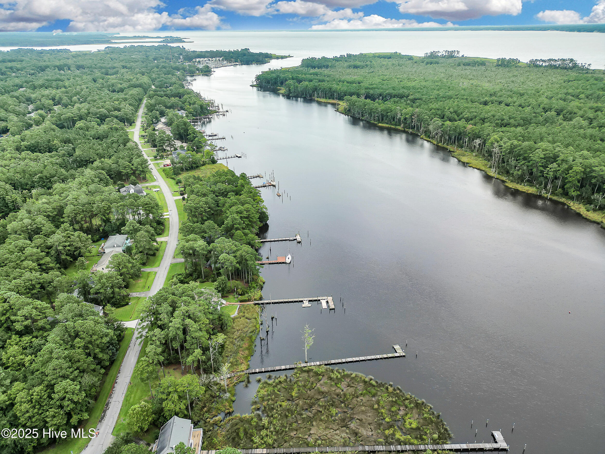 5302 Trade Winds Road New Bern, NC 28560 - Photo 9 of 25 9_dji_0160 (1)