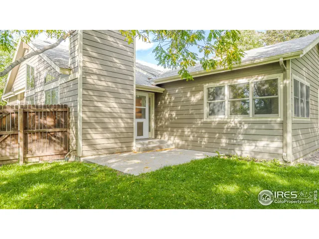a black and white photo of a house