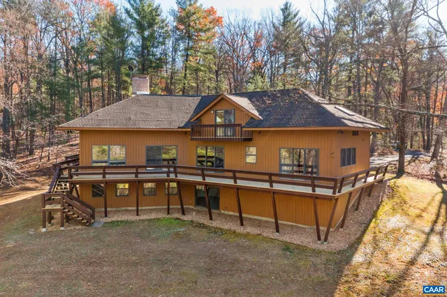 $950,000 | 298 Courthouse Mountain Lane, Madison, VA 22727