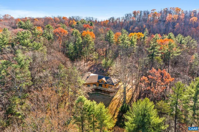 $950,000 | 298 Courthouse Mountain Lane, Madison, VA 22727