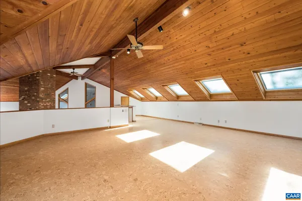 $885,000 | 298 Courthouse Mountain Lane, Madison, VA 22727