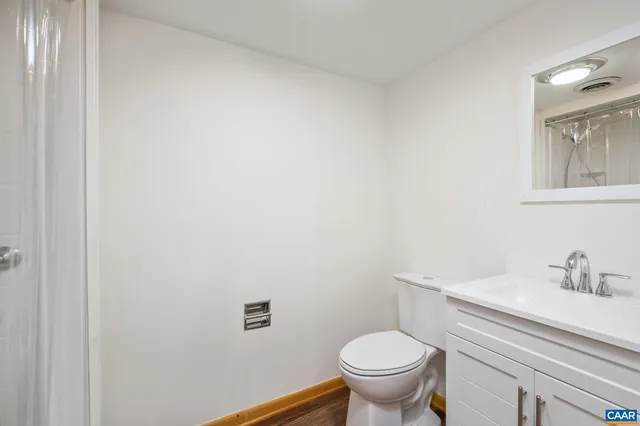 $885,000 | 298 Courthouse Mountain Lane, Madison, VA 22727