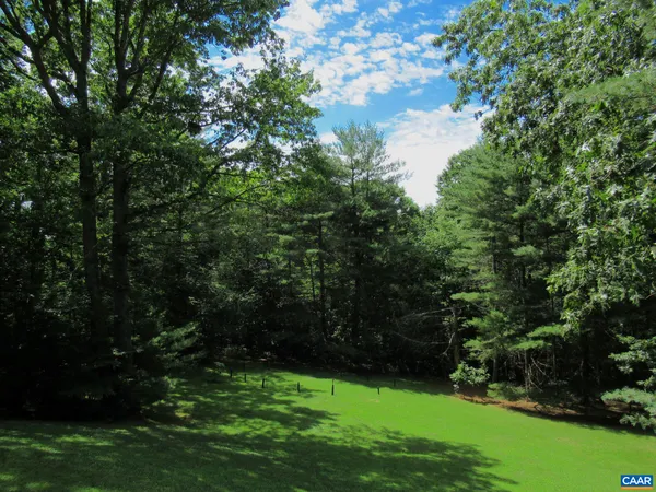 $885,000 | 298 Courthouse Mountain Lane, Madison, VA 22727