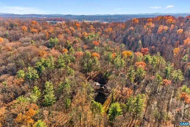 $950,000 | 298 Courthouse Mountain Lane, Madison, VA 22727