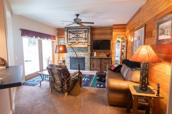 $3,449,000 | 124 Deer Valley Lane, Hailey, ID 83333