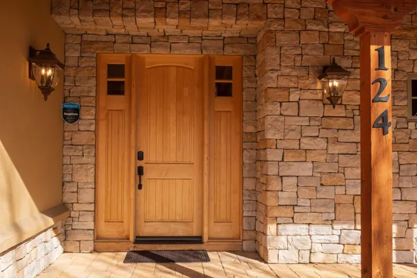 $3,449,000 | 124 Deer Valley Lane, Hailey, ID 83333