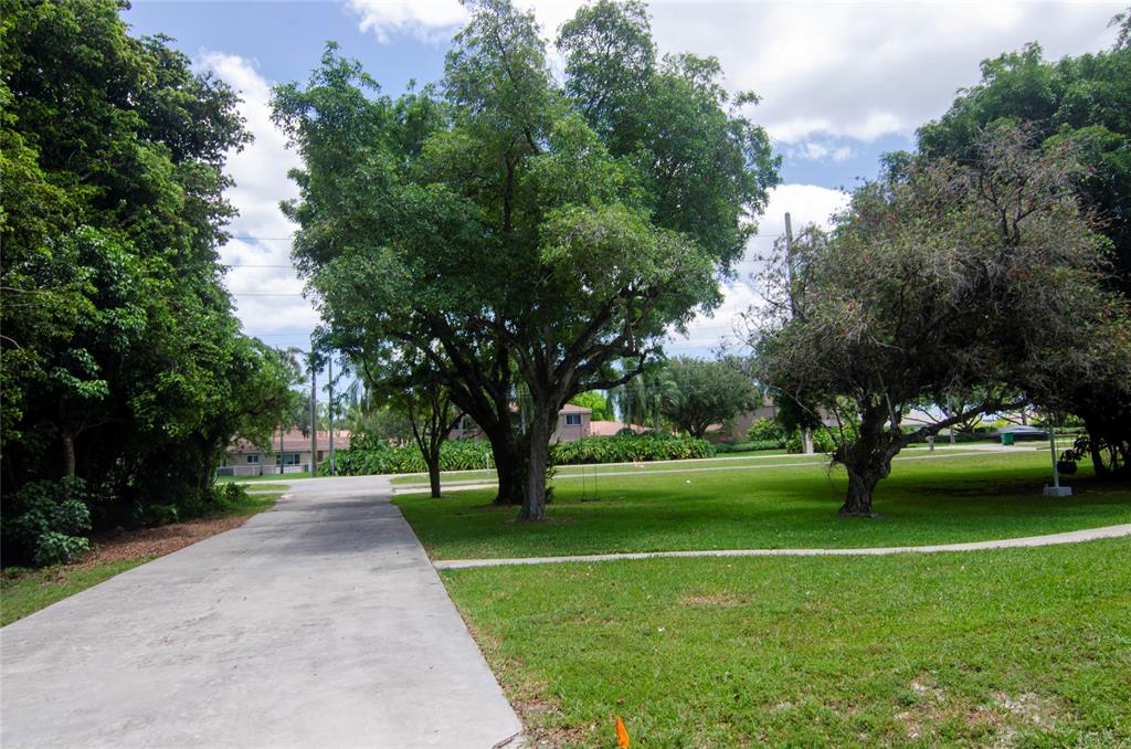 1765 Southwest 112th Avenue Davie, FL 33325 - Photo 23 of 56 Main Lot with House