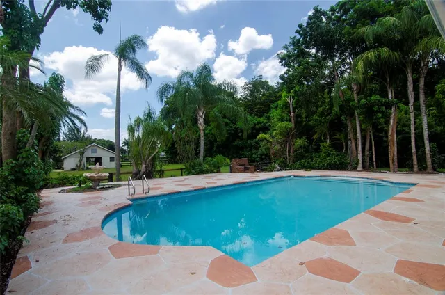 $1,995,000 | 1765 Southwest 112th Avenue, Davie, FL 33325