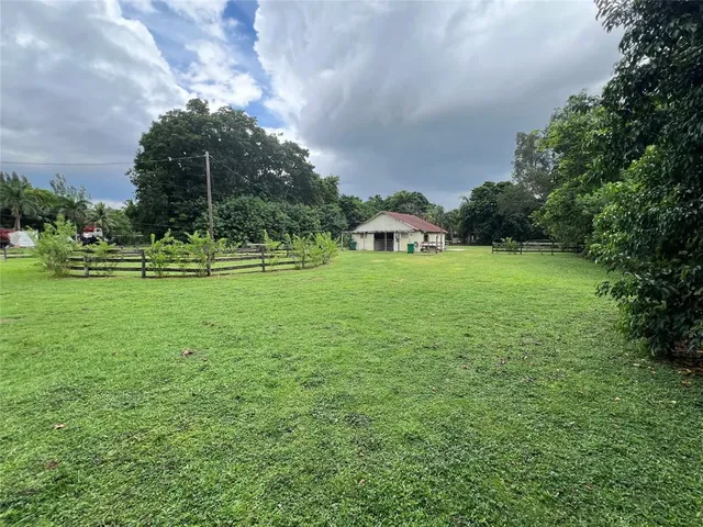 $1,995,000 | 1765 Southwest 112th Avenue, Davie, FL 33325