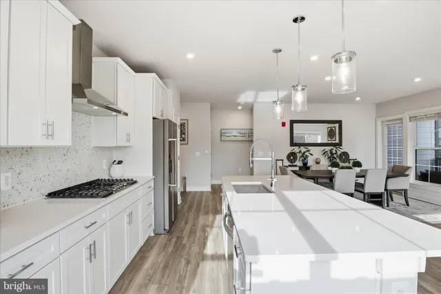 $3,700 | 106 St Ives Place, Unit 207, Oxon Hill, MD 20745