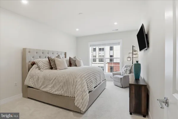 $3,700 | 106 St Ives Place, Unit 207, National Harbor, MD 20745