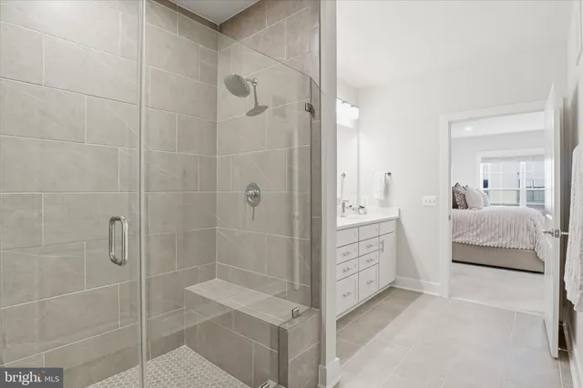 $3,700 | 106 St Ives Place, Unit 207, Oxon Hill, MD 20745