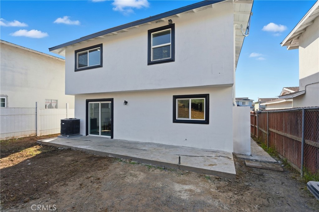 17506 Wellfleet Avenue Carson, CA 90746 - Photo 10 of 31