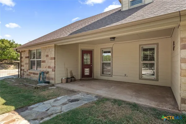 $777,000 | 2804 County Road 1045, Lampasas, TX 76550