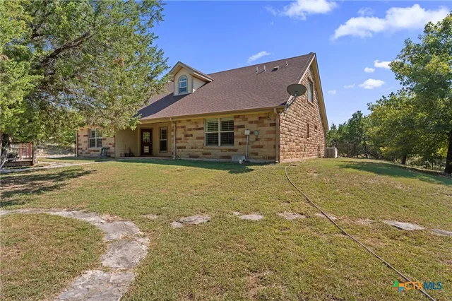 $777,000 | 2804 County Road 1045, Lampasas, TX 76550