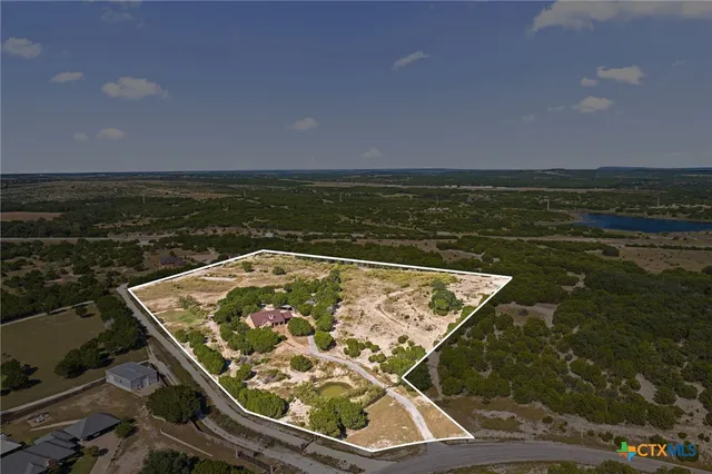 $777,000 | 2804 County Road 1045, Lampasas, TX 76550