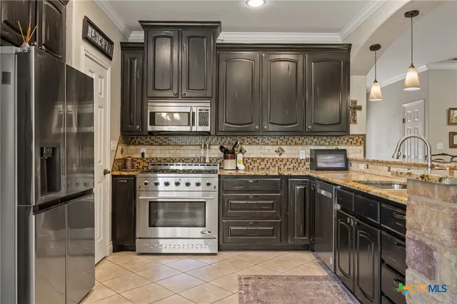 $777,000 | 2804 County Road 1045, Lampasas, TX 76550